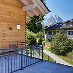 Bergzauber Apartman *