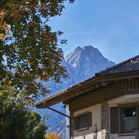 Bergzauber Apartman *