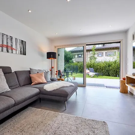 Bergzauber Апартаменти *